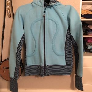 Lululemon blue hooded sweatshirt